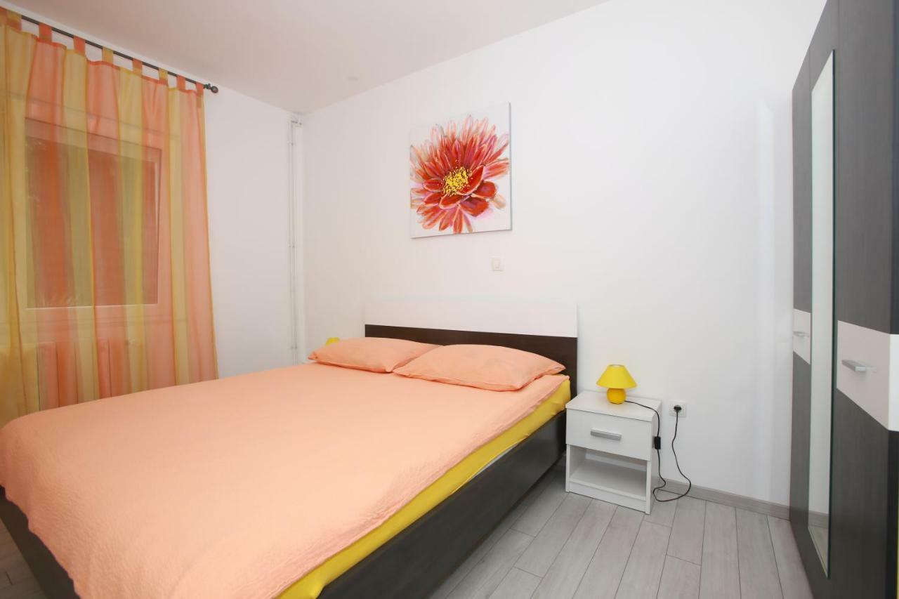 Apartman Carmen Volosko Opatija Exterior photo